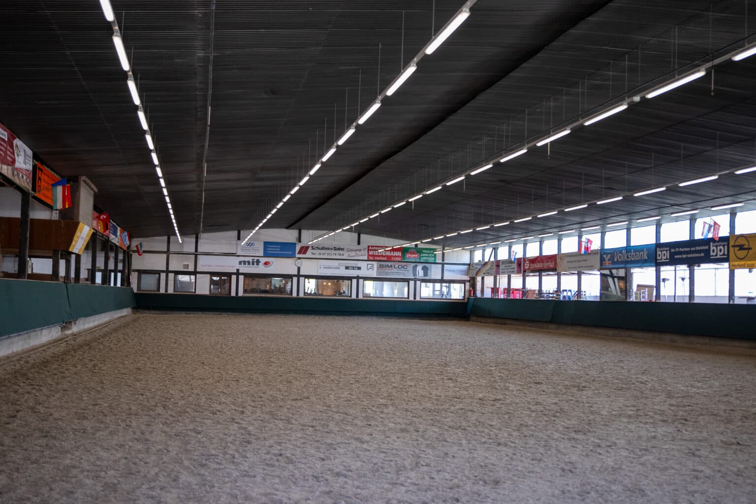 Halle 1